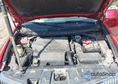 2013 Lincoln Mkt Ecoboost z USA, uszkodzony, nr VIN 2LMHJ5ATXDBL50682